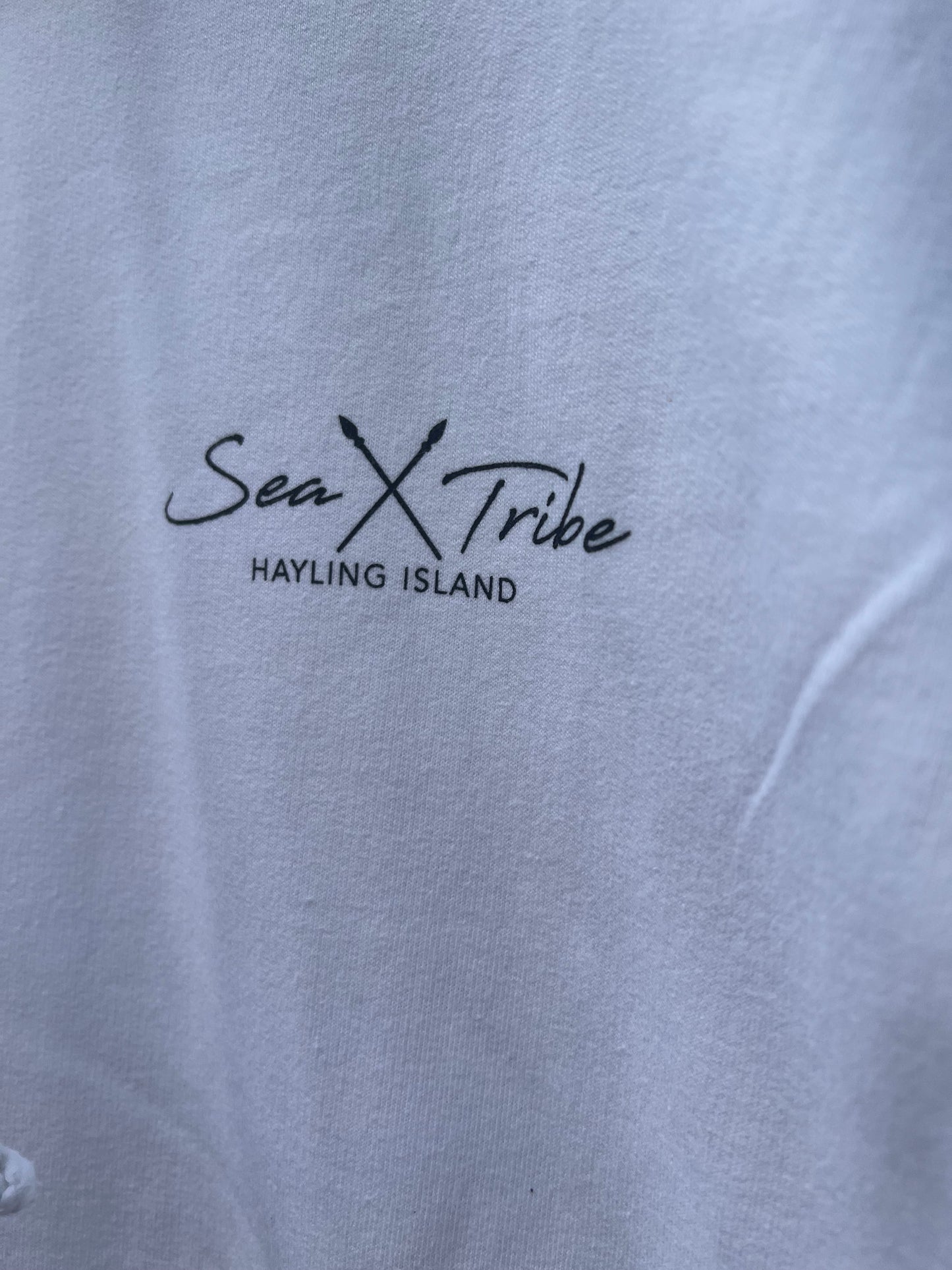 White Hoody Sun Sand Surf Design